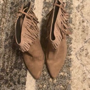 Reaction Kenneth Cole booties